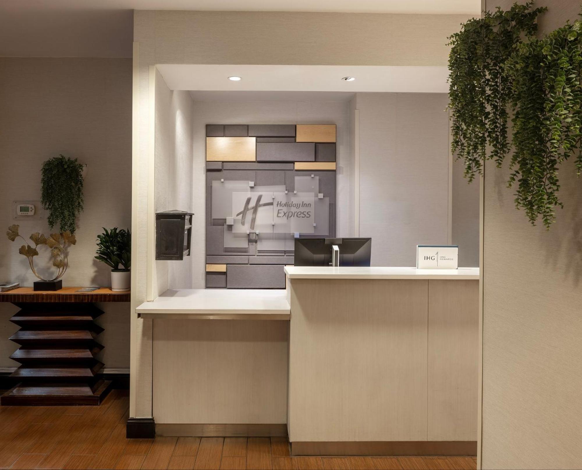 Holiday Express - Times Square By Ihg 3* New York
